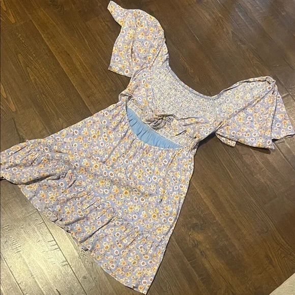 Alter’d State Floral Puff Sleeve Dress - Picture 6 of 6